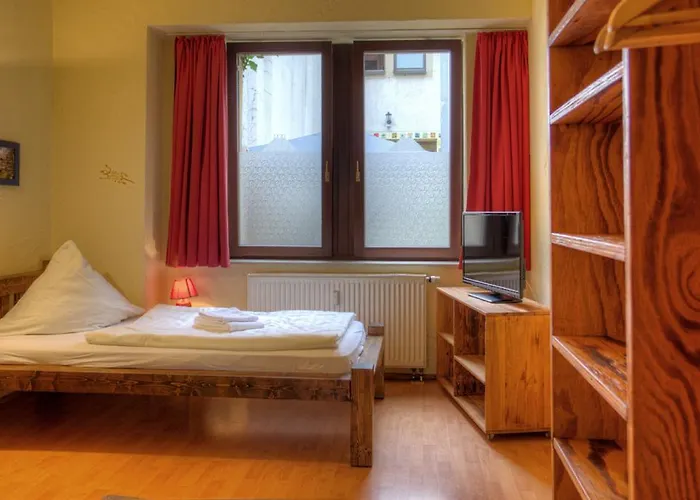 Πανσιόν Gaestehaus Mezcalero 2*